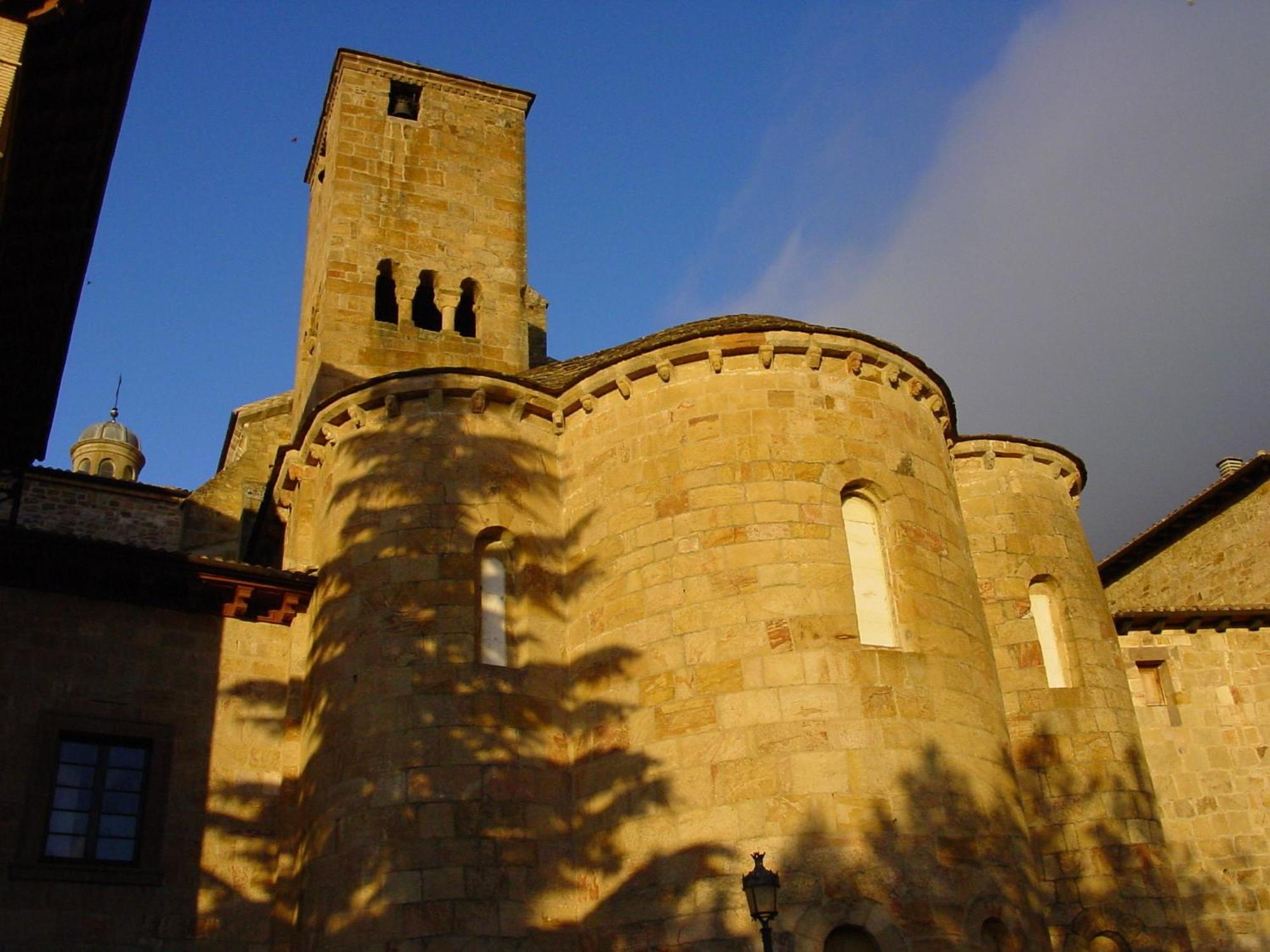 Hotel Monasterio De Leyre Yesa 외부 사진