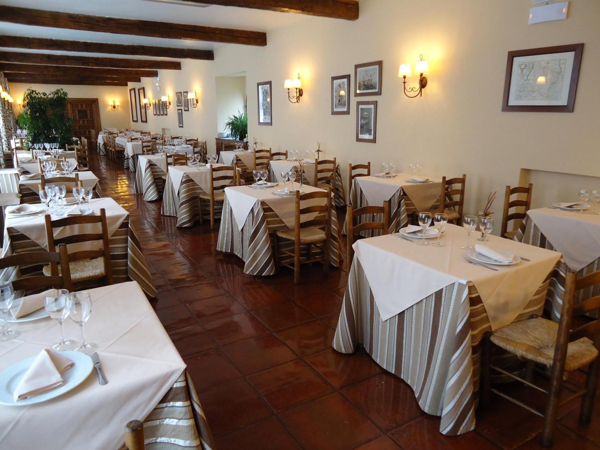 Hotel Monasterio De Leyre Yesa 외부 사진