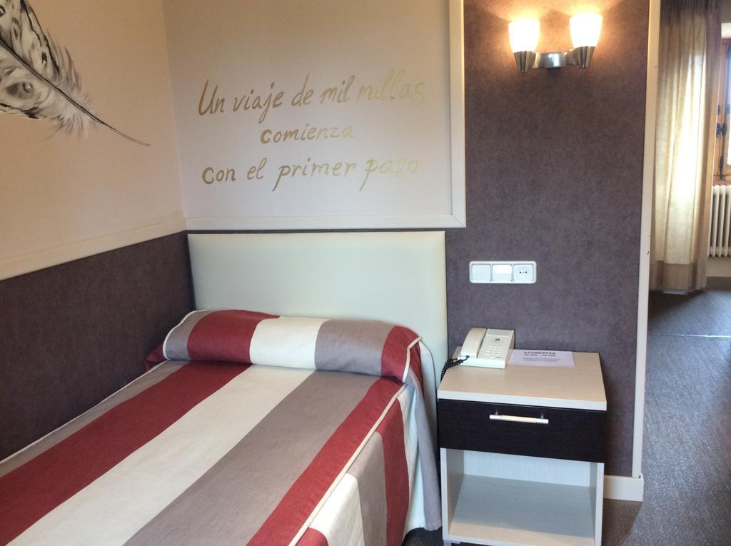 Hotel Monasterio De Leyre Yesa 외부 사진