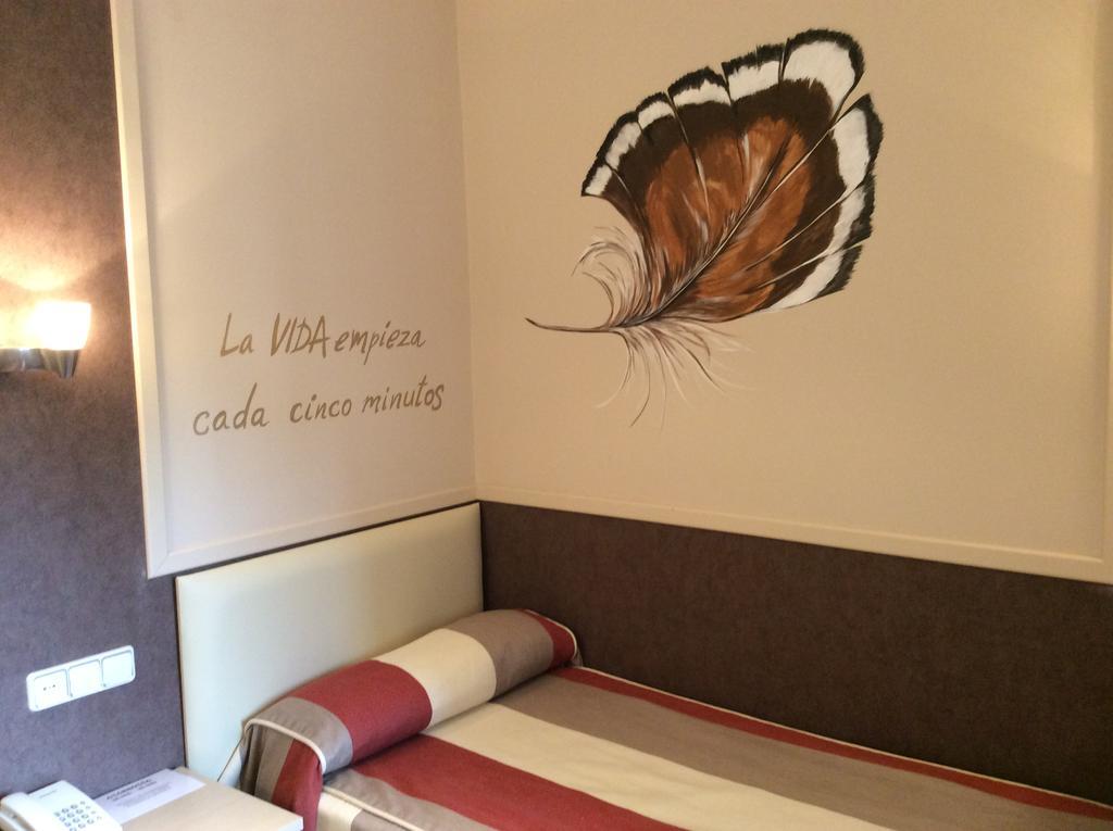 Hotel Monasterio De Leyre Yesa 외부 사진