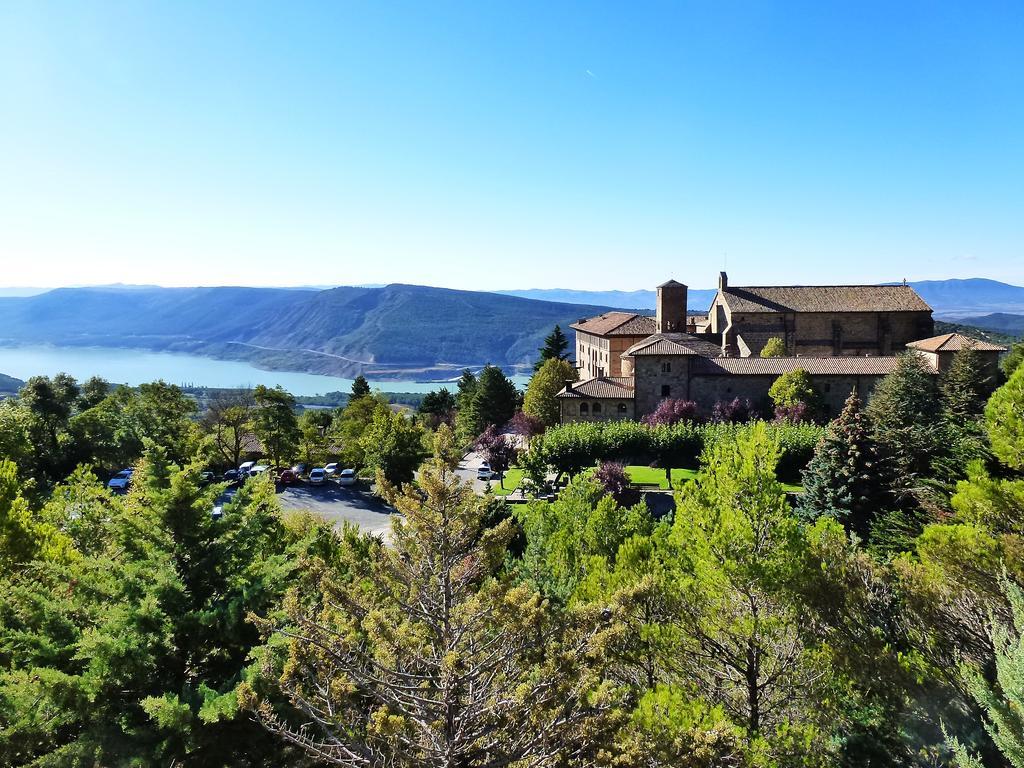 Hotel Monasterio De Leyre Yesa 외부 사진