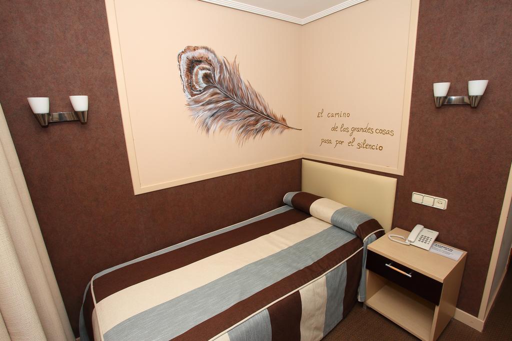 Hotel Monasterio De Leyre Yesa 외부 사진