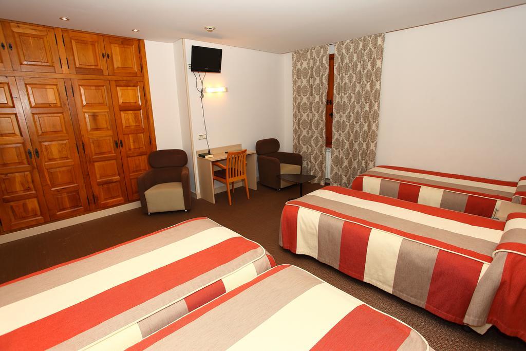 Hotel Monasterio De Leyre Yesa 외부 사진