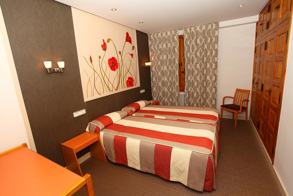 Hotel Monasterio De Leyre Yesa 외부 사진