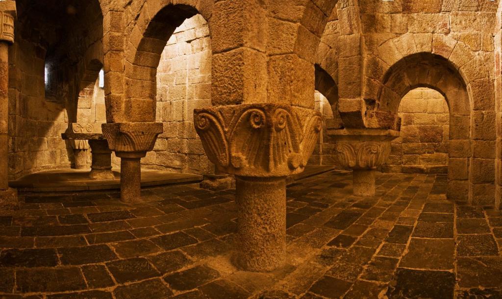 Hotel Monasterio De Leyre Yesa 외부 사진